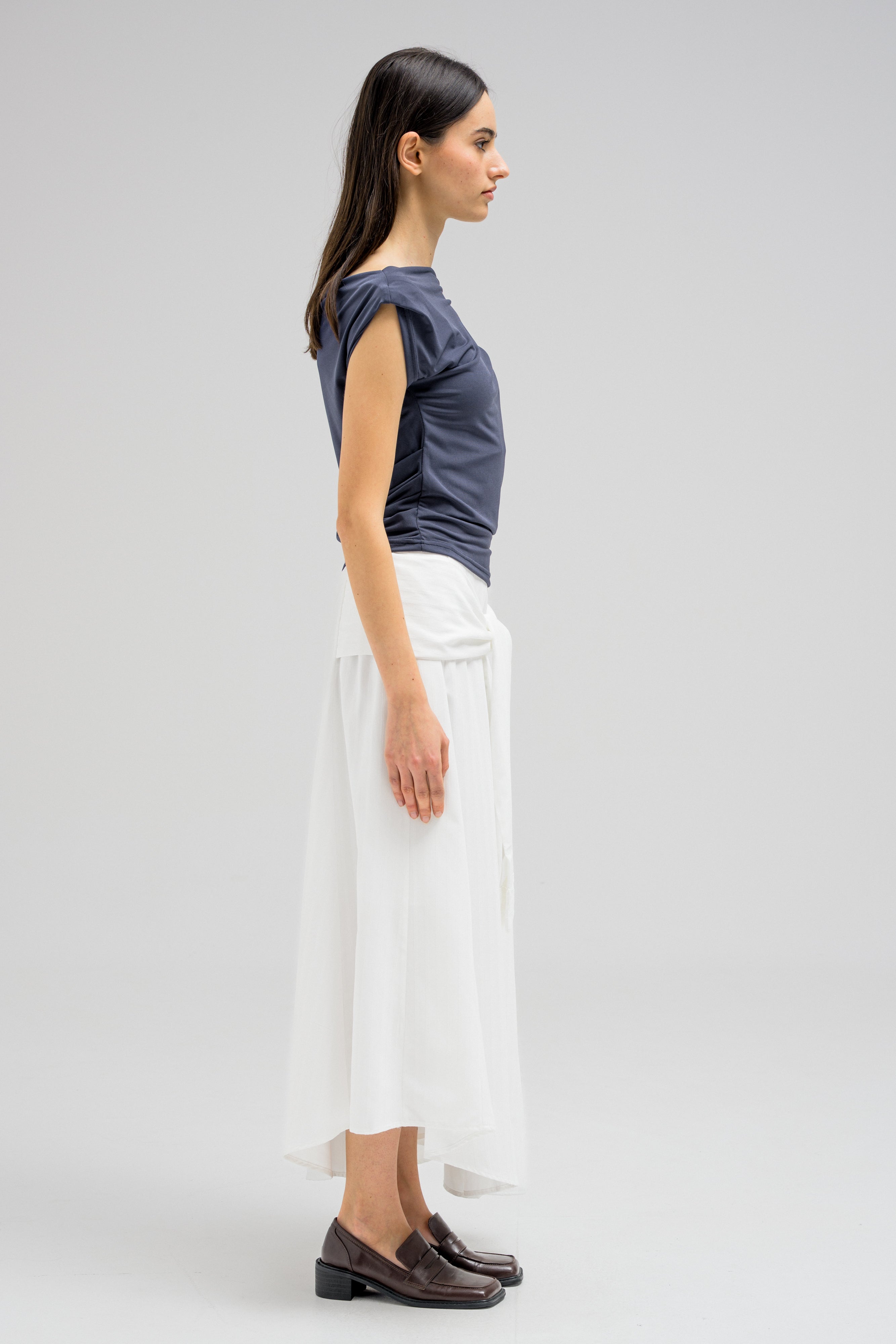 KNOT DRAPE TOP