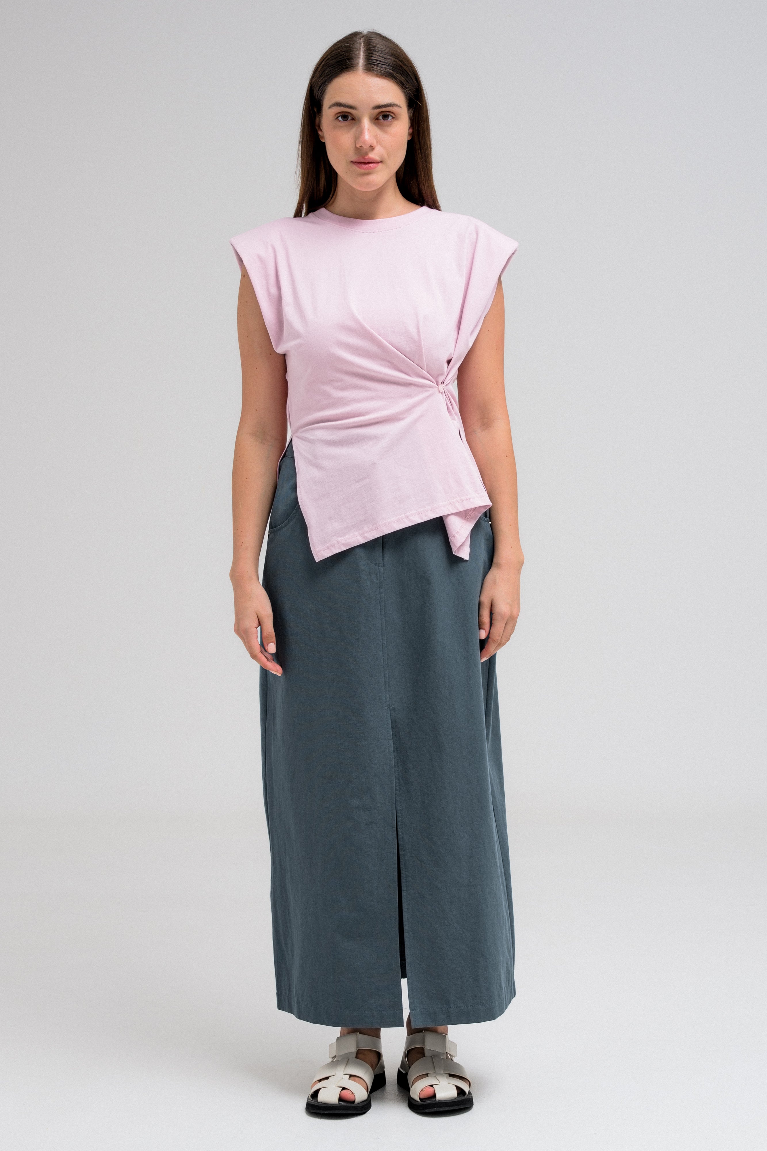 KORA TWISTED TEE