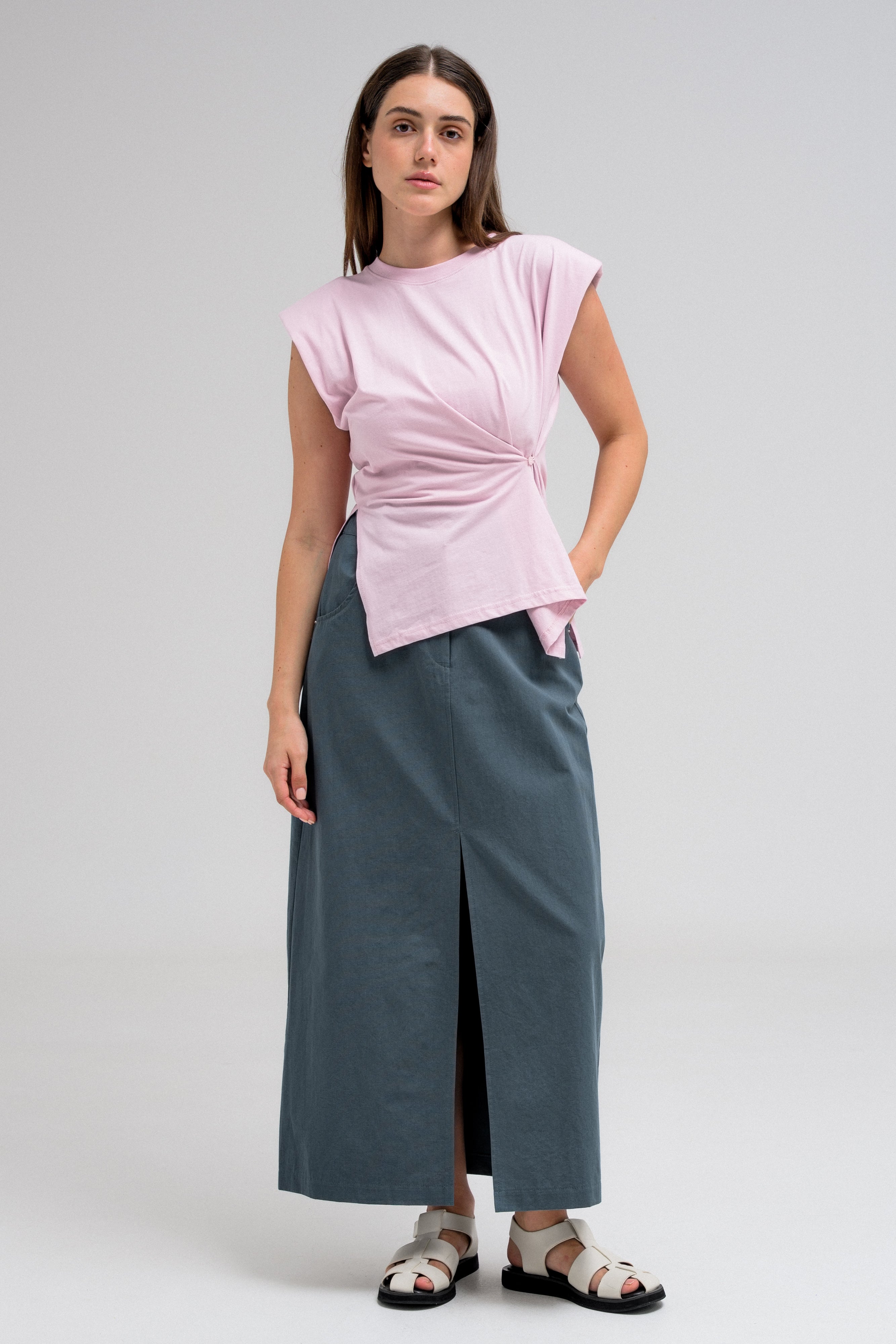 KORA TWISTED TEE