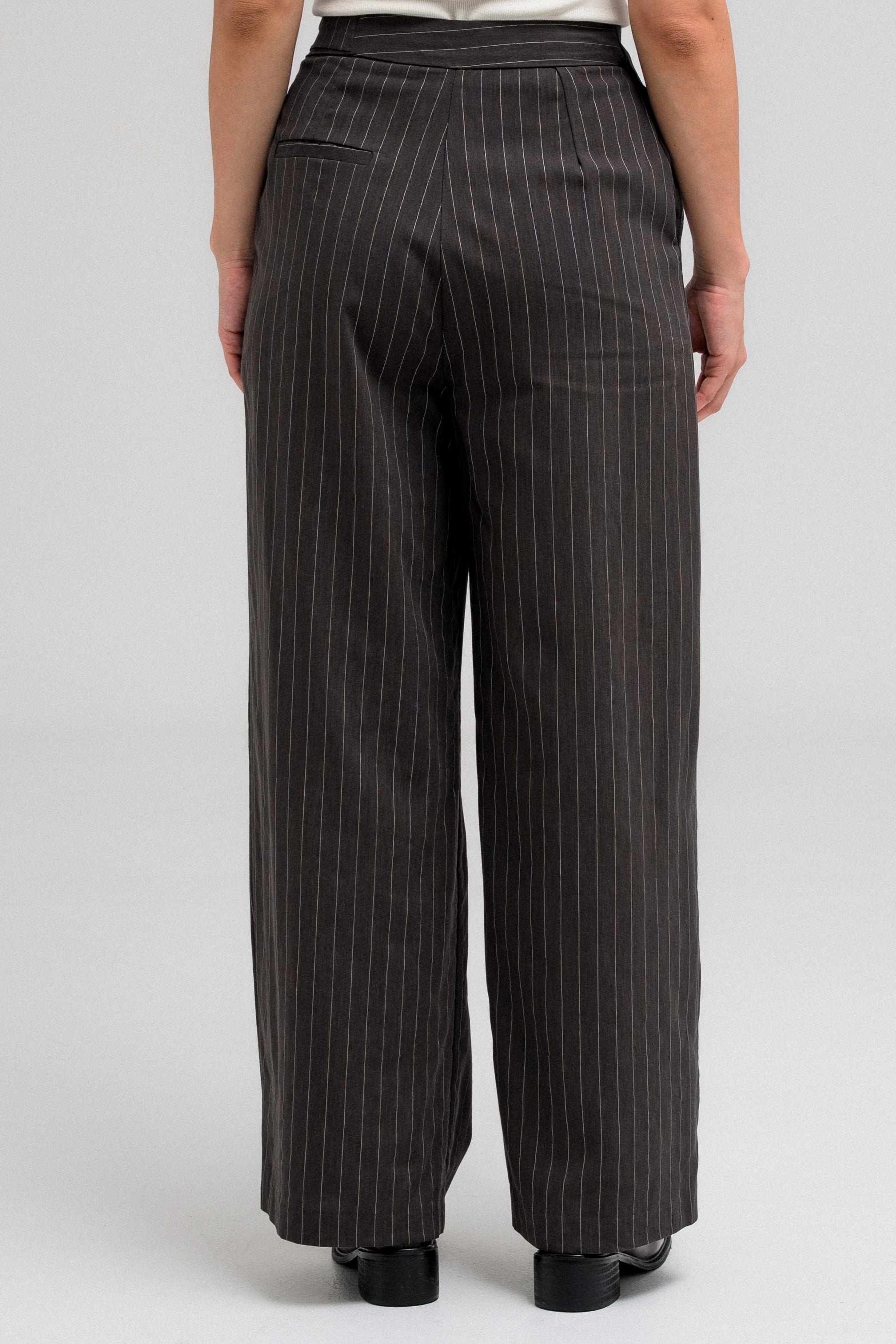 LIEKE WRAP PANTS