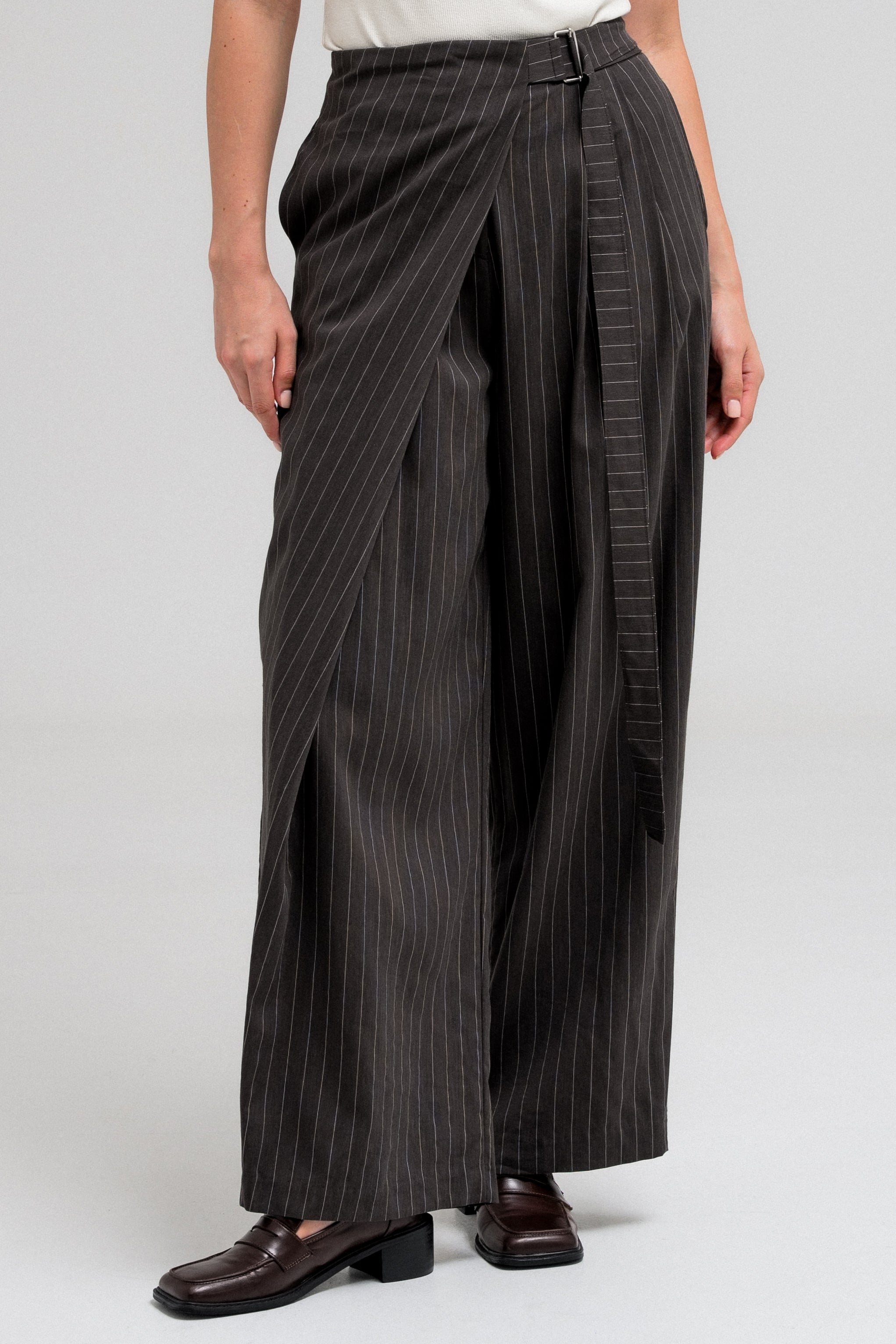 LIEKE WRAP PANTS