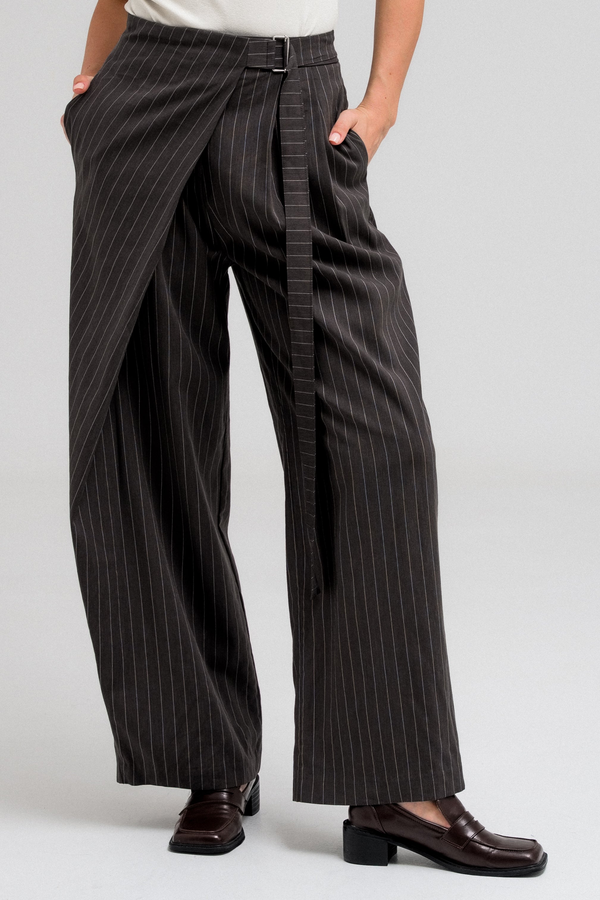 LIEKE WRAP PANTS
