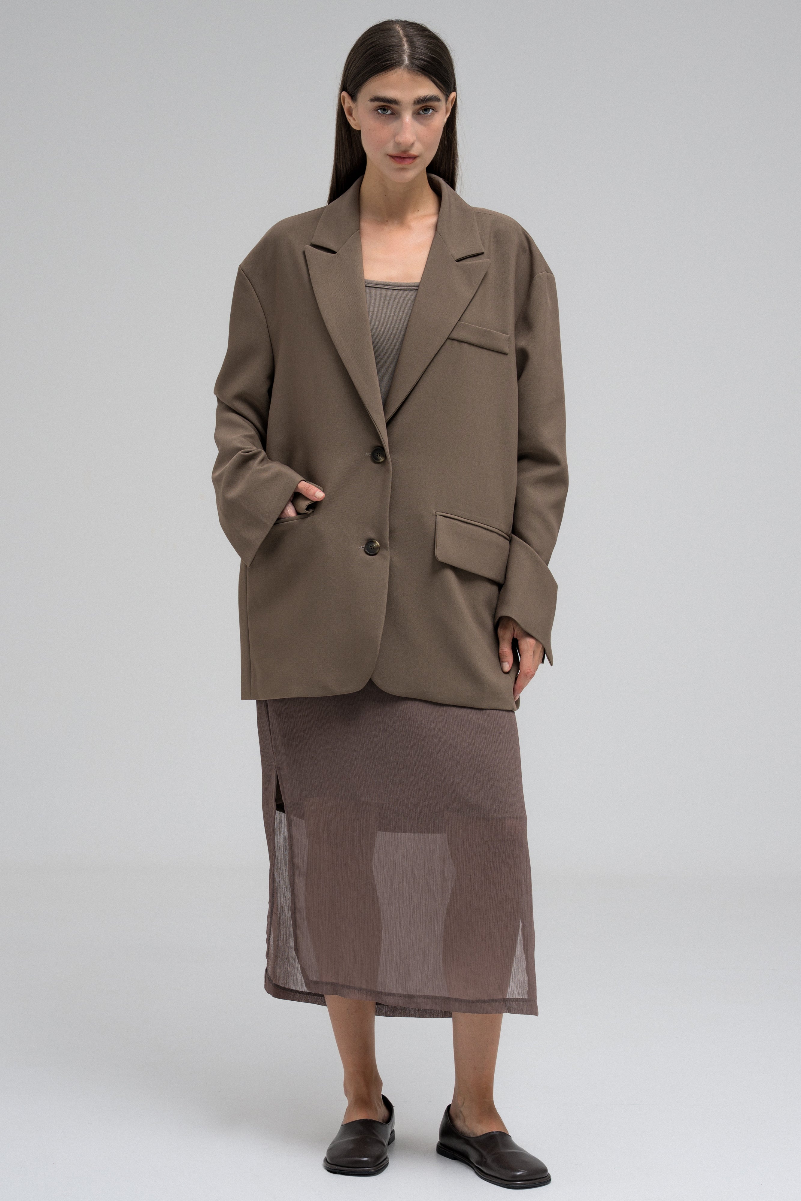 CECILIA SUIT