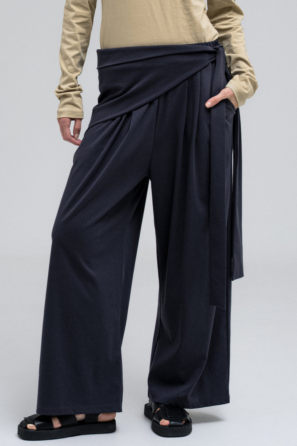 MONROE WRAPPED PANTS
