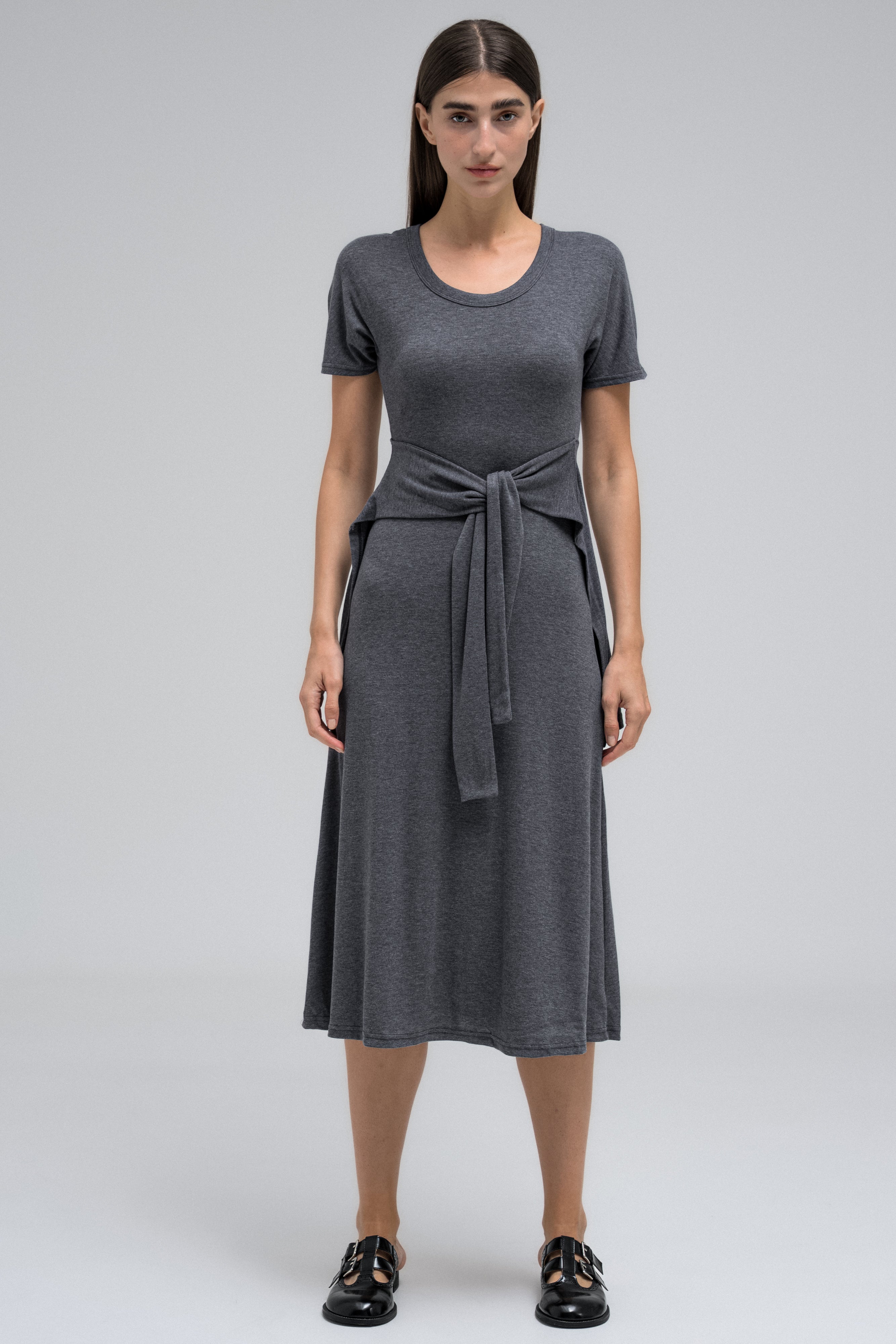 THE DAILY DRESS