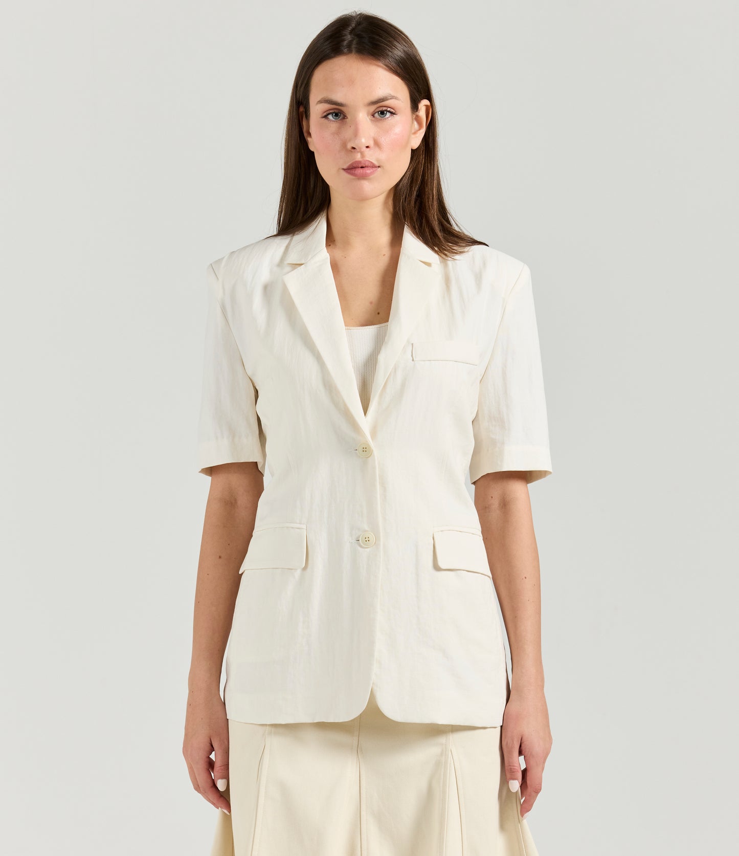 IVORY SHORT SLEEVES BLAZER