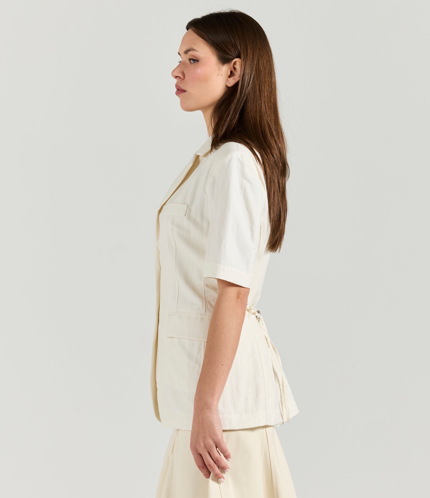 IVORY SHORT SLEEVES BLAZER